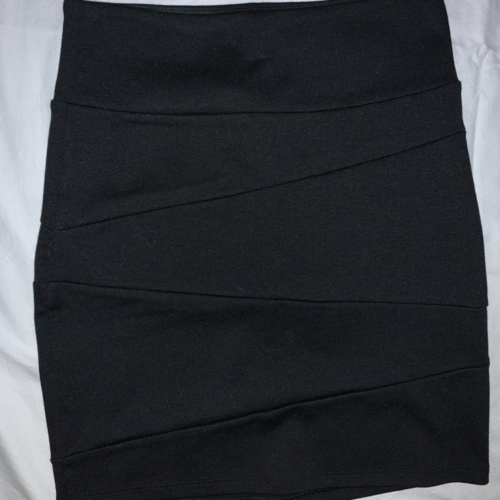 American Eagle mini skirt